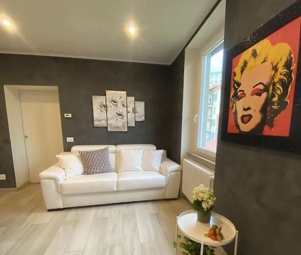 Marilyn *
