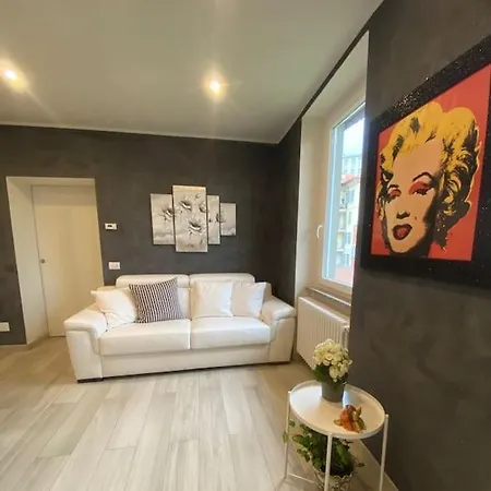 Marilyn *